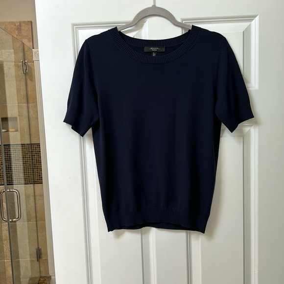 Weekend MaxMara navy knit short sleeve pullover sweater. Size M - Picture 1 of 6